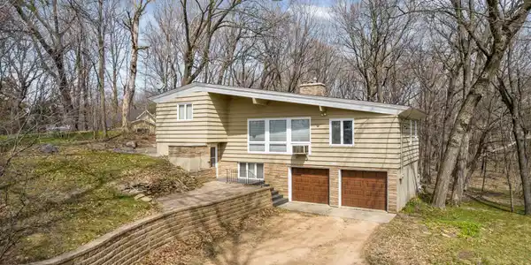 5505 Crestside