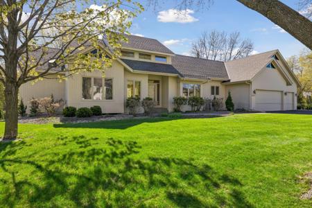 5915 Sweetwater Circle