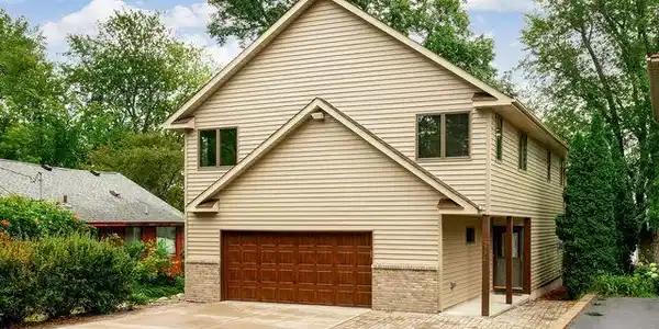 2332 Driftwood Lane