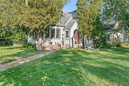 1303 3rd Street