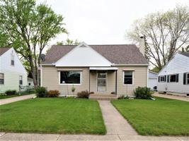 1101 8th NE