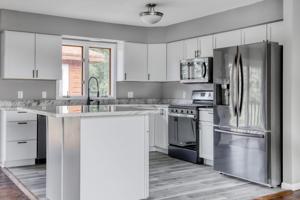 17404 Weaver Lake