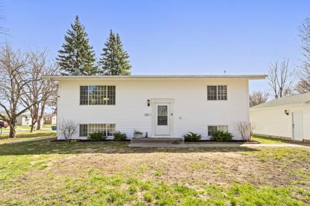 308 7th Avenue NW