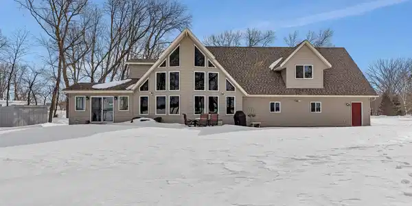 22146 62nd NW