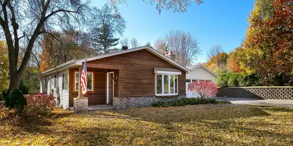 25485 Birch Bluff