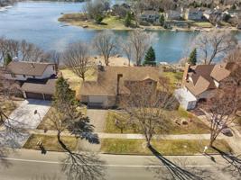 15795 Garden View