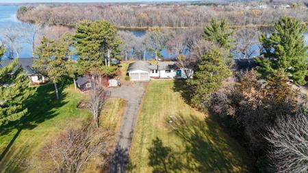 4446 Pine Point Road