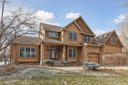 15710 Lac Lavon
