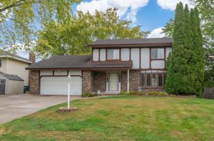 6304 Edgemont N
