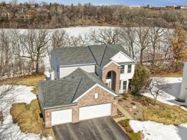 1002 Earley Lake