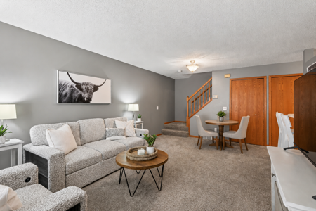 401 Leeward Trail