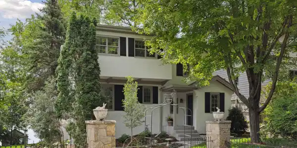 4805 Island View