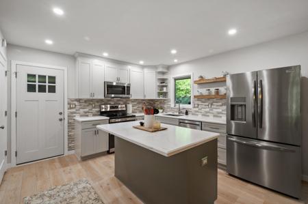 15691 Candy Cove Trail SE