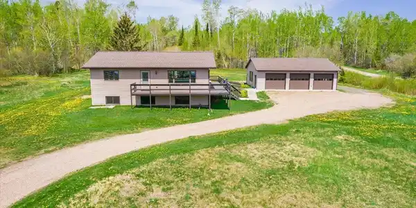 5421 E Highway 61
