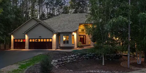 4390 Trillium W