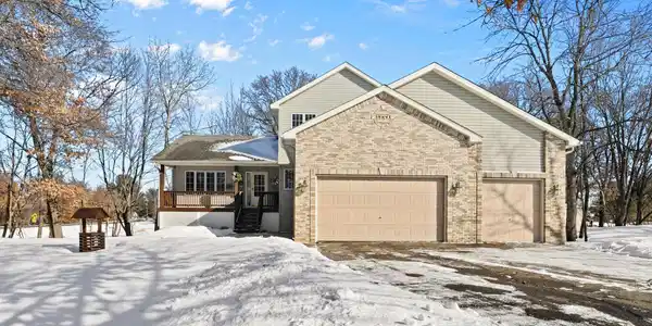 3155 167th Lane NE