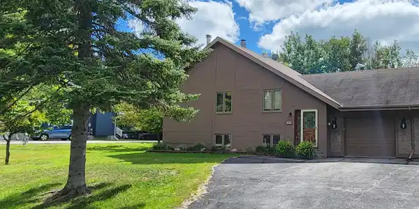 209A Shorewood