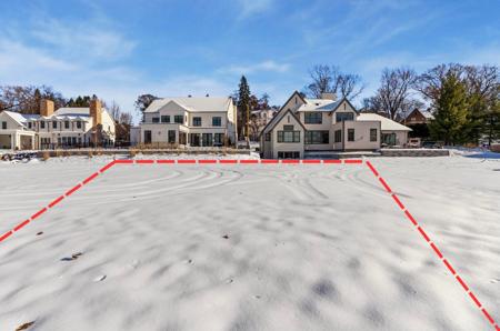 104 Mississippi River Boulevard N