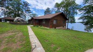 4695 Bay Point