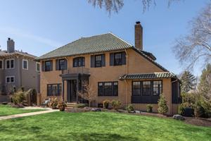 4210 Fremont S