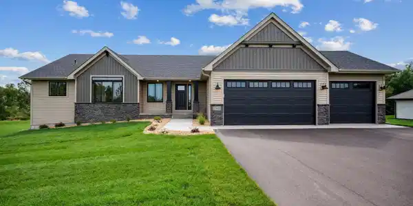 8948 265th NE