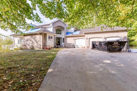 20664 Lake Ridge