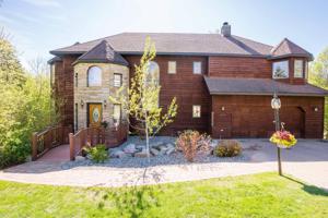 1807 Minnehuta Drive