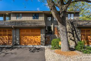 8956 Neill Lake