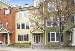 10272 Bleeker