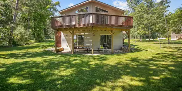 2169 Stafford