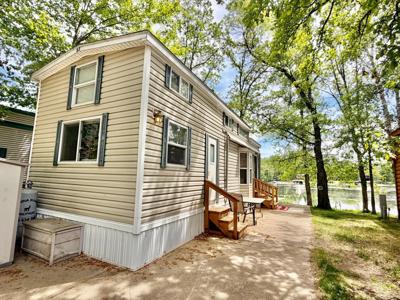 15827 Wilderness Trail