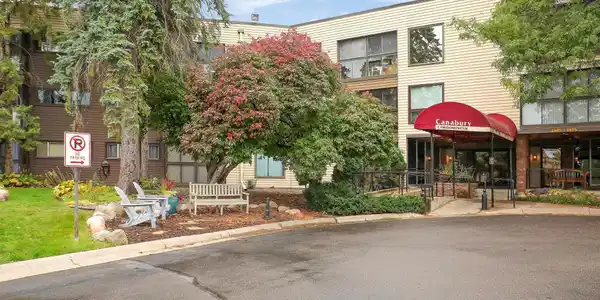 2485 Canabury Drive