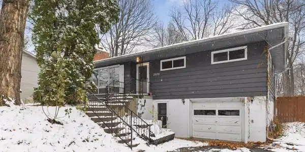 2928 Westedge