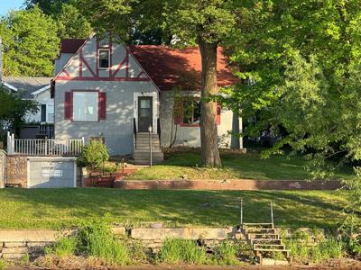 205 Lake Park Boulevard