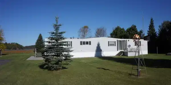 10123 Ash River Trail