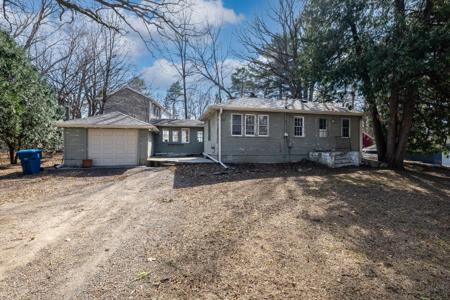 5869 Idlewood Road
