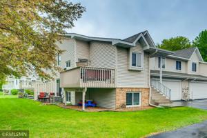 9195 Upland N