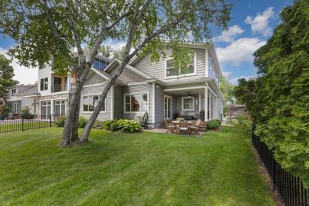 3520 North Shore Drive