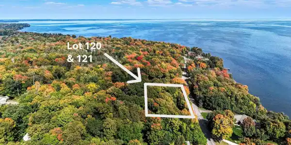 Lots 120 & 121 Earle Brown Drive