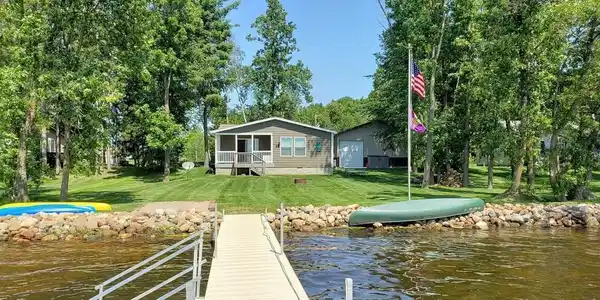 25459 Thomas Shores