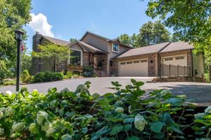 3113 Groveland School