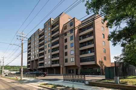 121 14th NE