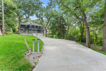2020 Arcade Street