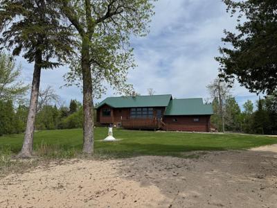 53401 Arbor Ridge Road NE