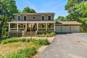 6900 225th NE