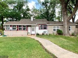 4672 Lake Sarah