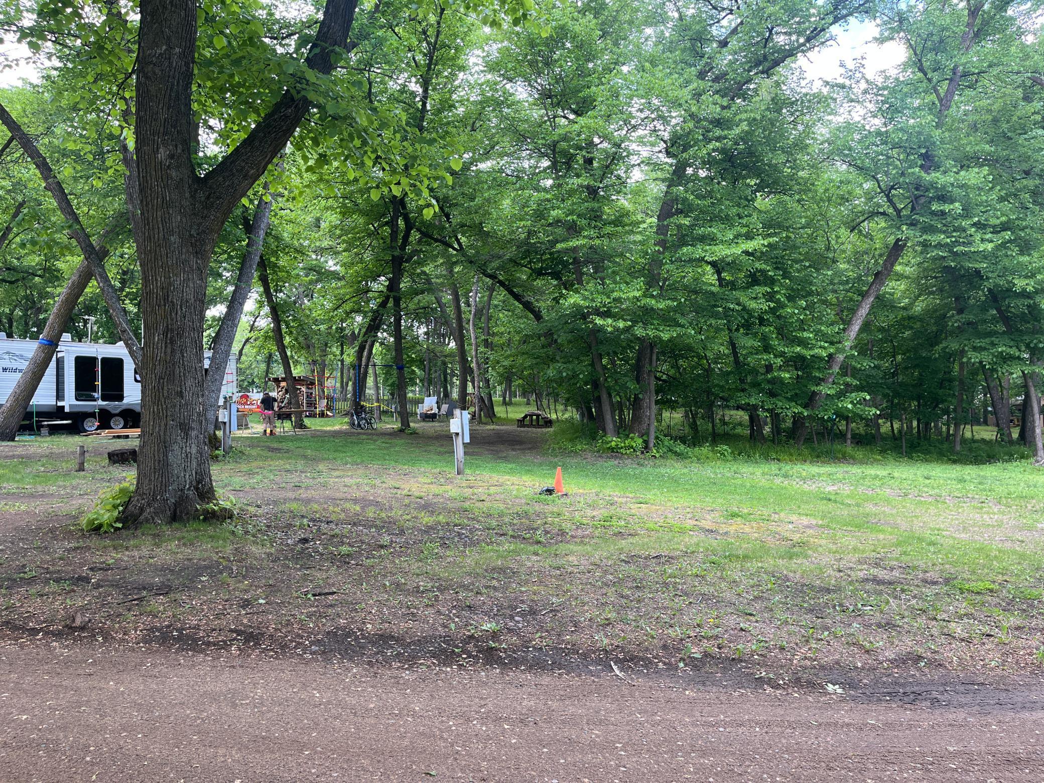 Image 4 Image 4