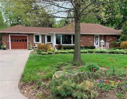 2236 South Shore