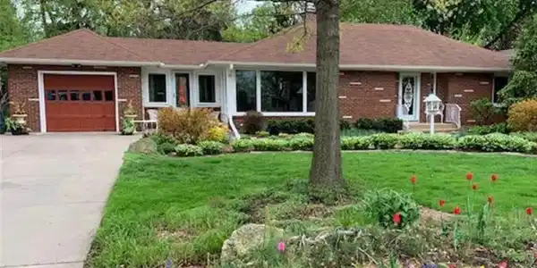 2236 South Shore
