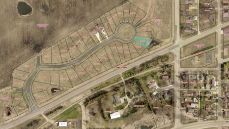 927 Three Lakes Court